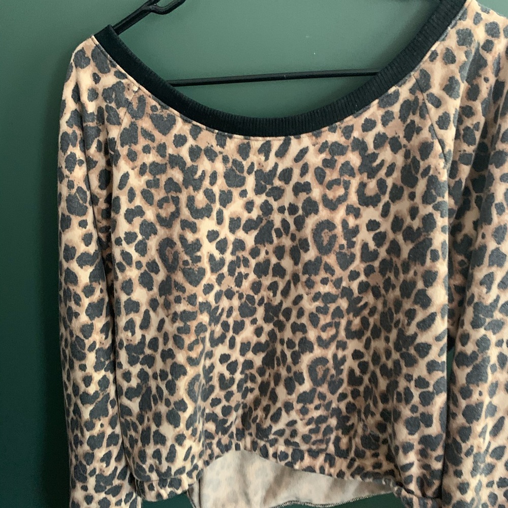 Victoria Secret Soft Cropped Cheetah Crew Neck